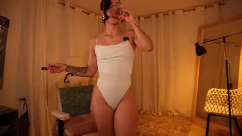 madisonlara online show from March 27, 5:13 pm