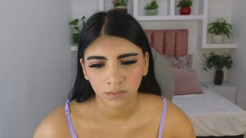 Maiaa Ruiz  online show from June 16, 2:07 pm