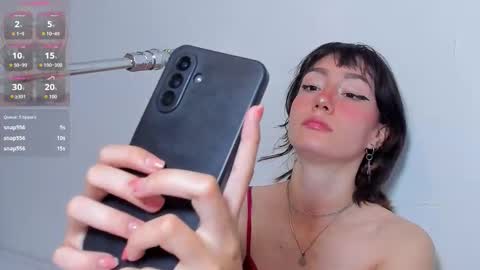 maibys online show from March 27, 4:14 am