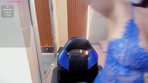 MAIRA online show from January 9, 7:40 pm