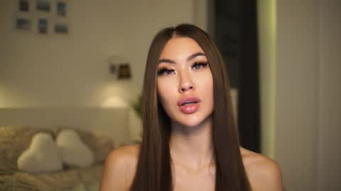 Mai online show from March 28, 8:19 pm