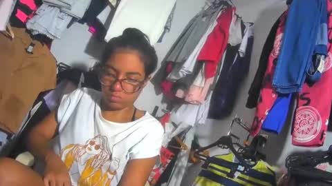 maite2020 online show from December 2, 11:44 am