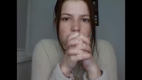 make_mesmile online show from April 19, 6:10 pm