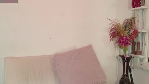 Maki online show from February 18, 8:52 pm