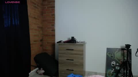 Alice Asylum online show from April 10, 10:49 pm