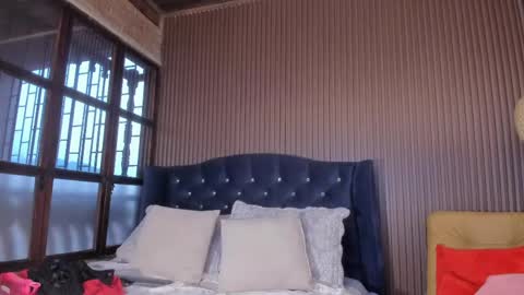 MalorySweet  online show from April 17, 11:45 am