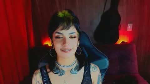   online show from July 15, 6:34 pm
