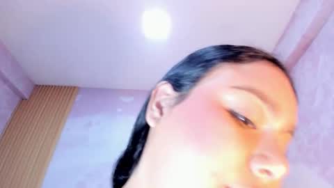 maralinette22 online show from March 9, 9:23 am