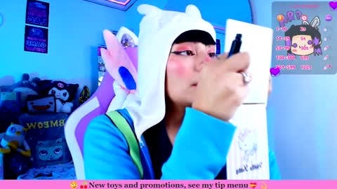 Marceline online show from April 9, 12:10 pm