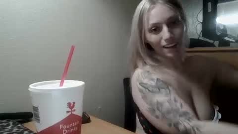 Mariah online show from March 10, 5:11 am