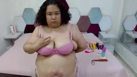 mariana online show from February 4, 6:22 pm