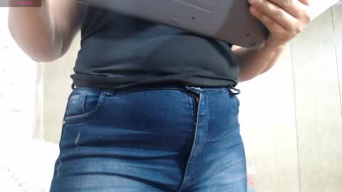 la crespa x online show from April 13, 12:17 pm