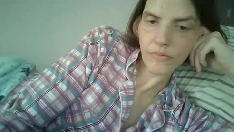 Mariejojo online show from April 14, 4:40 pm