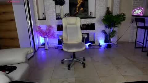 mariemlui online show from March 24, 5:07 pm