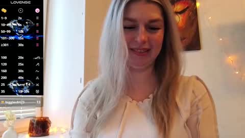 marina_xi online show from February 7, 1:01 pm