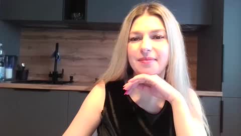 marina_xi online show from December 21, 11:44 am