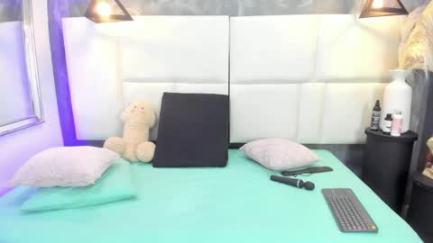 Martina  online show from April 19, 1:11 pm