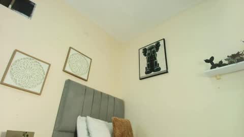 mary_cute9 online show from April 17, 12:07 pm