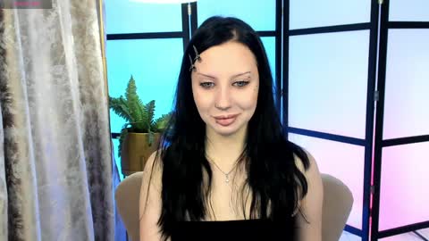   online show from March 30, 6:51 pm