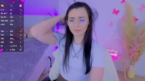 Dina online show from March 5, 10:38 pm