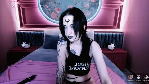 Medusa online show from March 29, 2:49 pm