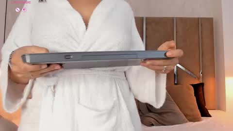 Megan online show from March 10, 2:15 am