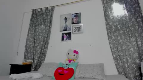 M E G A N online show from January 5, 6:11 pm