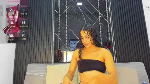 Megan Siner online show from April 6, 12:06 pm