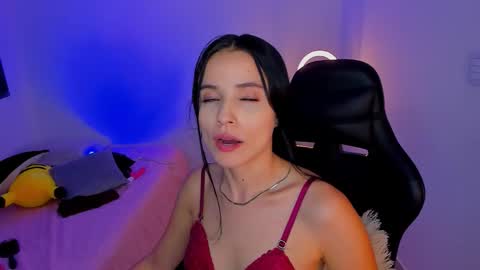 melanyrouse1 online show from March 9, 2:15 am