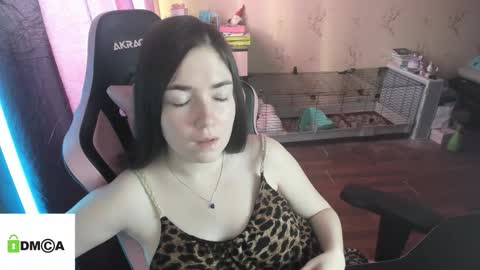 melisanilson online show from March 15, 6:26 am