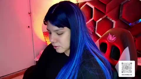 Lissa  online show from April 18, 7:07 pm