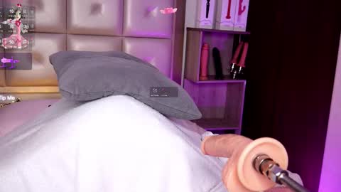 melissa_luu online show from February 22, 4:41 pm