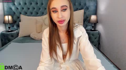 Melissa online show from December 12, 12:12 pm