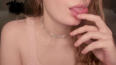 meowcr online show from April 10, 11:00 pm