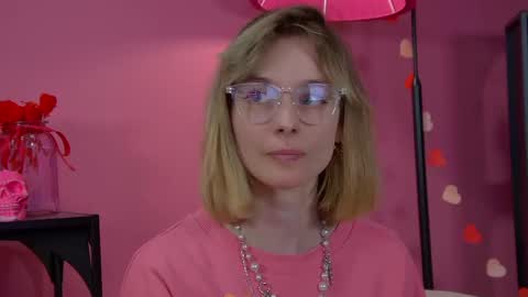 Merlin online show from April 16, 6:29 pm