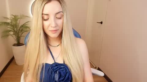 mi1a_ online show from June 25, 3:39 am