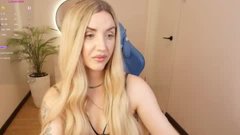 mi1a_ online show from June 24, 3:38 am