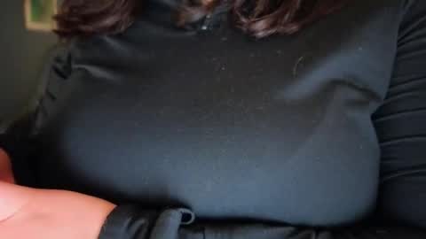 Mia online show from March 10, 2:26 am