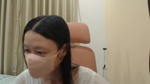 miahchan68 online show from April 13, 12:17 pm