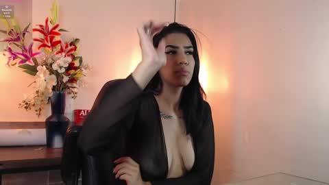 Mia online show from April 11, 12:09 pm