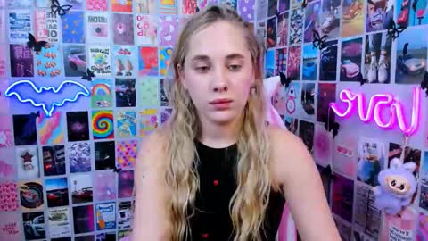 miamilas online show from January 12, 2:22 pm