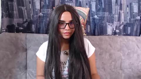 Mia Peyton   online show from February 3, 3:49 pm