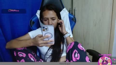 vanesa sexy online show from April 6, 12:21 am