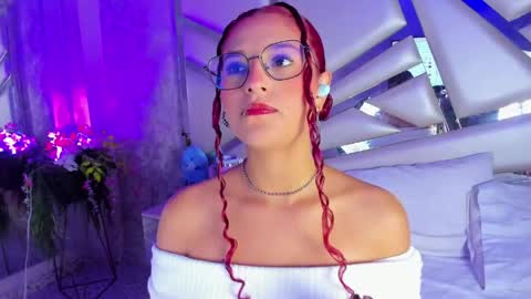 MIA 3 online show from April 15, 11:38 pm