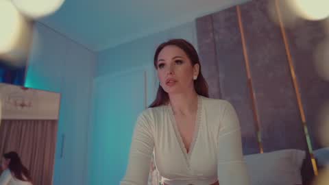        online show from January 31, 7:56 pm