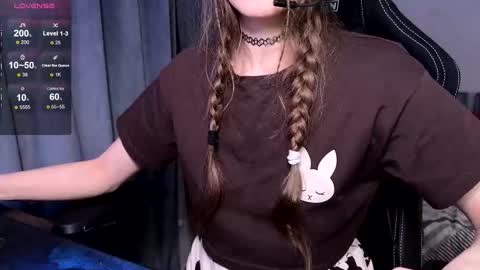 Dan and Milana online show from February 5, 12:08 pm