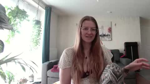 Milf Tara36 online show from March 7, 12:34 pm