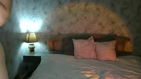 milissasii online show from December 17, 4:22 pm