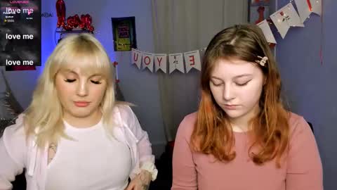 Mila online show from February 11, 8:54 pm