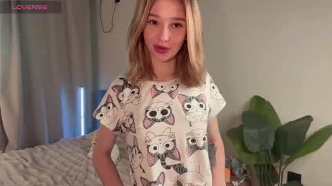 Cleo online show from October 9, 1:48 pm